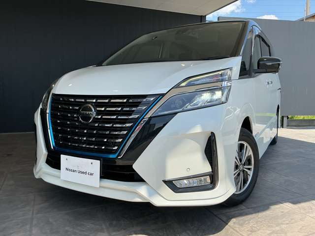 セレナ1.2 e-POWER ハイウェイスターV