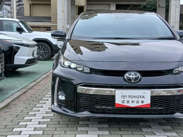プリウスPHV1.8 S ナビパッケージ GR スポーツ