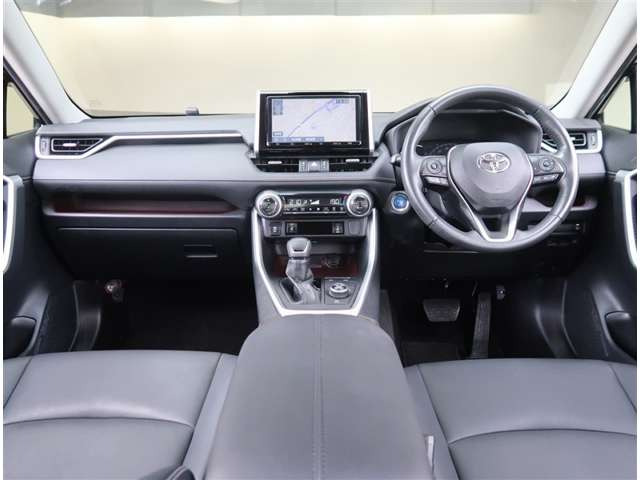RAV42.5 ハイブリッド G E-Four 4WD
