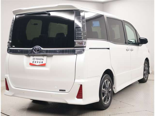 ヴォクシー2.0 ZS 煌III