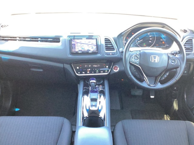 ヴェゼル1.5 ハイブリッド X ホンダセンシング 4WD