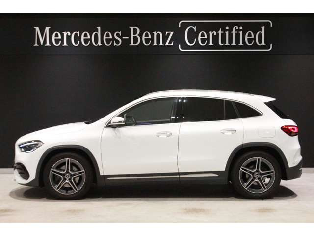 GLAクラスGLA200d 4マチック AMGライン 4WD