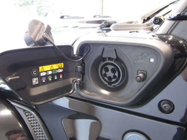 ラングラーアンリミテッド ルビコン 4xe 4WD