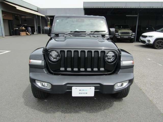 ラングラーアンリミテッド サハラ 4WD