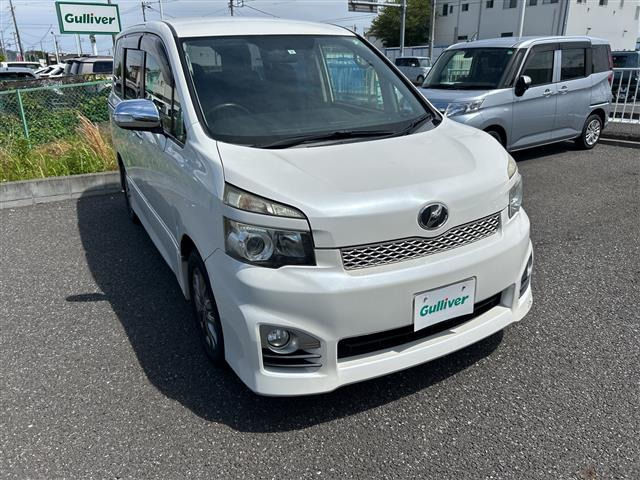 ヴォクシー2.0 ZS 煌