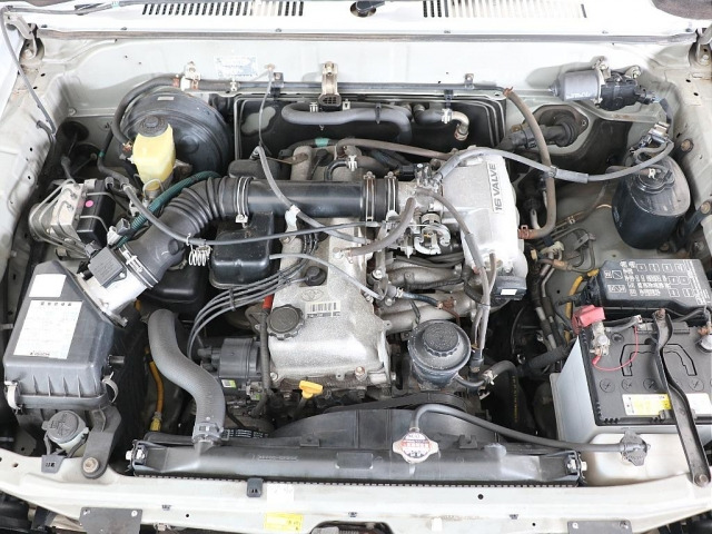 ランドクルーザープラド2.7 TX 4WD