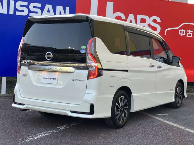 セレナ1.2 e-POWER ハイウェイスターV