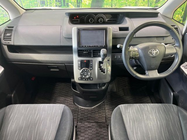 ヴォクシー2.0 ZS 煌II