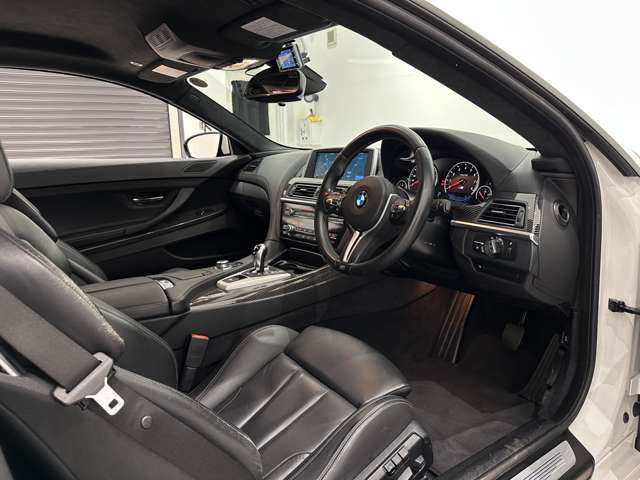 M6