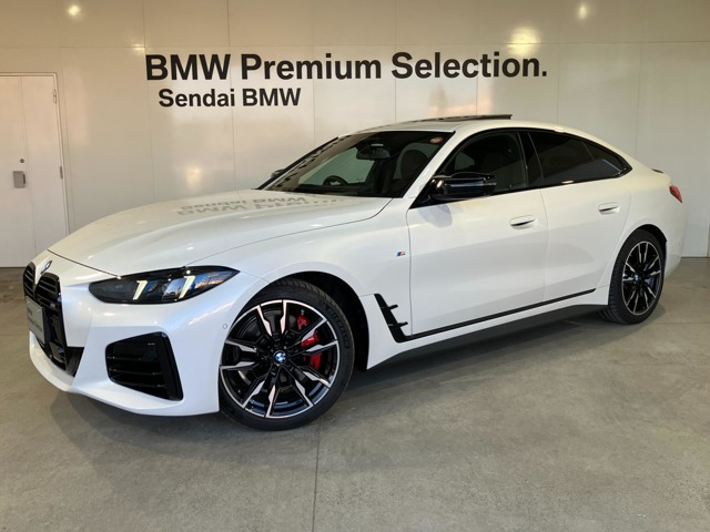 4シリーズグランクーペM440i xドライブ 4WD