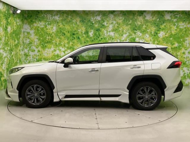 RAV42.0 G 4WD