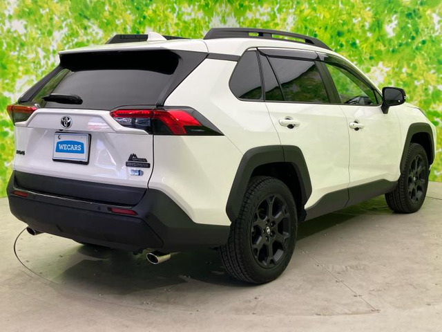 RAV42.5 ハイブリッド アドベンチャー オフロードパッケージ II E-Four 4WD