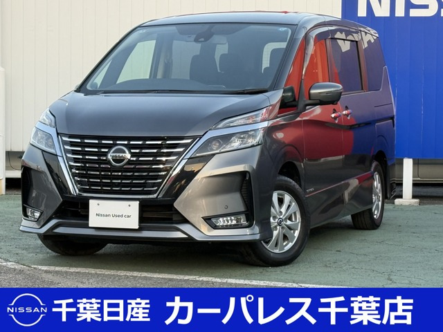 セレナ2.0 ハイウェイスターV 4WD