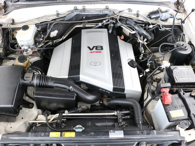 ランドクルーザー1004.7 VXリミテッド 4WD