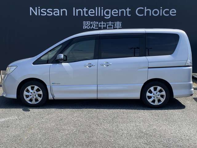 セレナ2.0 ハイウェイスター S-HYBRID Vセレクション