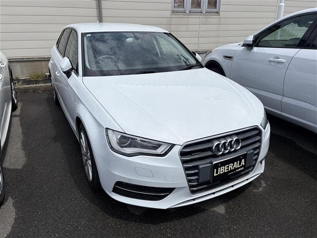 A3スポーツバック1.8 TFSI クワトロ 4WD
