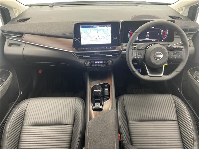 ノートオーラ1.2 G レザーエディション