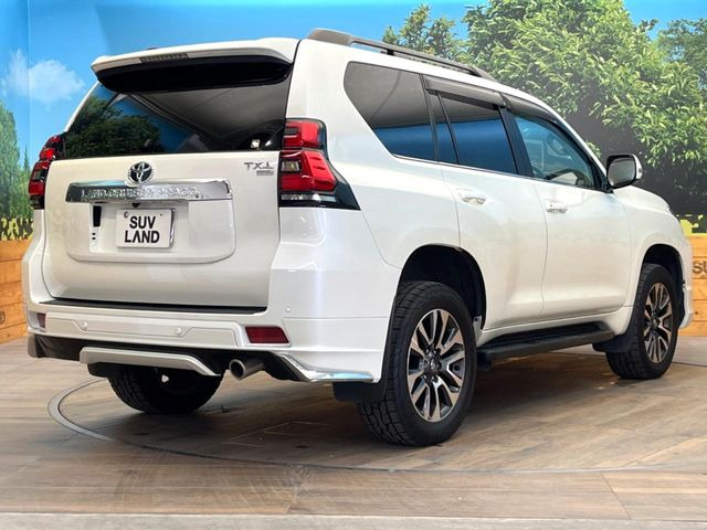 �������x�̃K���X�疌�ŝ����͂������A�㎿�ȃc���E����������B���O����_���J�����؂Ȉ��Ԃ�ی삵�A�F�����E�򉻂�h�~�B�u�e�X�v���b�V���R�[�g�v�A�u�e�v���~�b�T�R�[�g�v���炨�I�т��������܂��B