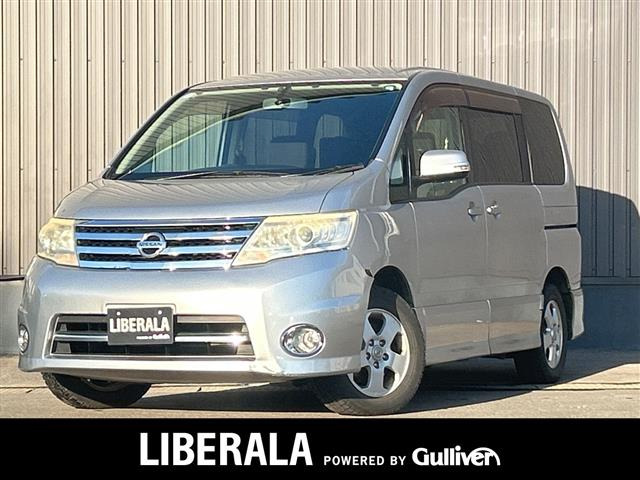 セレナ2.0 ハイウェイスター 4WD