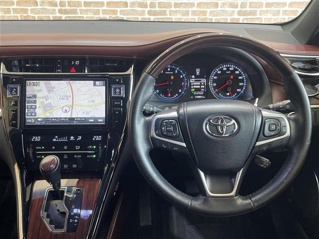 ハリアー2.0 プレミアム 4WD