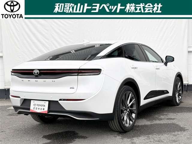 クラウンクロスオーバー2.5 G アドバンスト レザー パッケージ E-Four 4WD