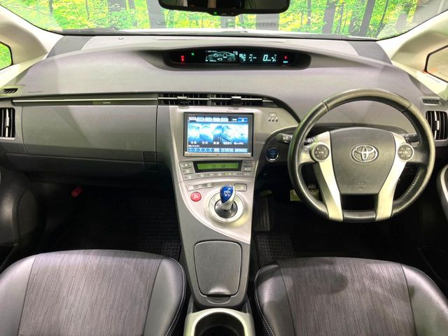 プリウス1.8 G ツーリングセレクション