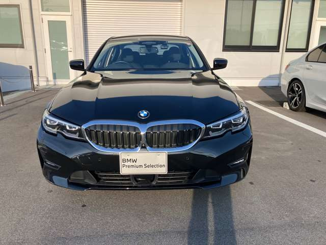 3シリーズセダン320d xドライブ  4WD