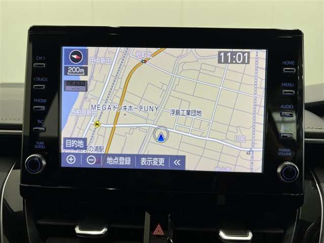 カローラ1.8 ハイブリッド W×B