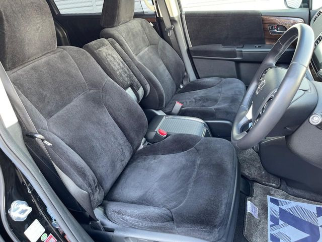 �^�]�Ȃ܂��ɂ͏\���ȃX�y�[�X������A�啿�ȕ��ł��������^�]���Ă�����������ł��B