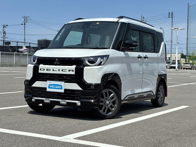 デリカミニT プレミアム 4WD