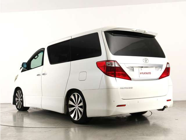 �ǉ��̂��ʐ^�⓮��ȂǁA���[����LINE�ł�����ł��܂�!�C�ɂȂ�_������΂ǂ�Ȃ��Ƃł����X�^�b�t�܂ł��\���t������������
