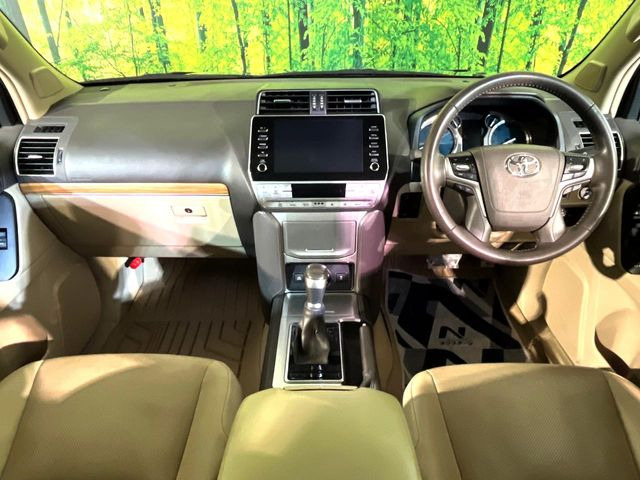 ランドクルーザープラド2.7 TX Lパッケージ マットブラック エディション 4WD