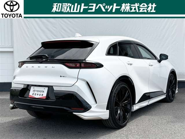 クラウンスポーツ2.5 Z E-Four 4WD