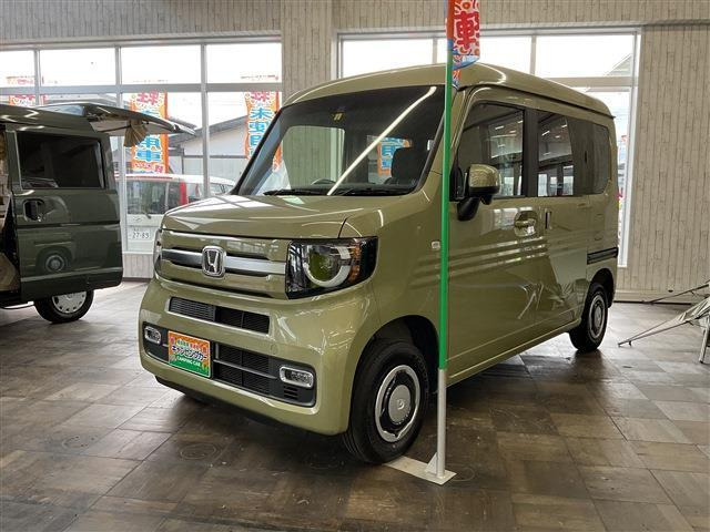 N-VAN+スタイル ファン 4WD