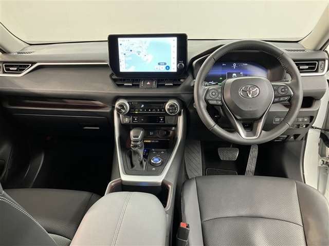 RAV42.5 ハイブリッド G E-Four 4WD