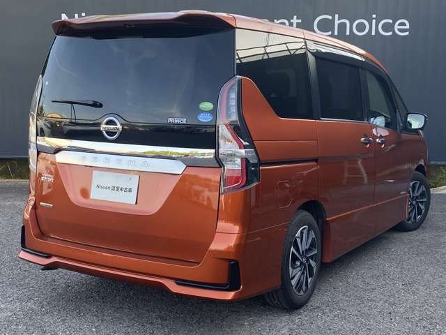 セレナ2.0 ハイウェイスターV