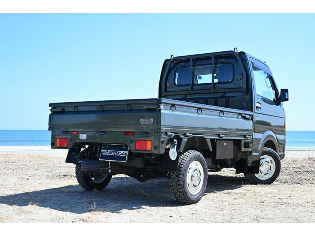 キャリイ60周年記念車