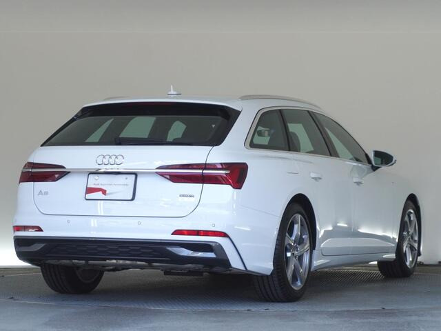 A6アバント45 TFSI クワトロ Sライン 4WD