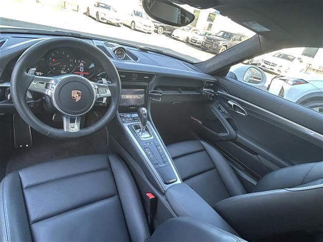 911カレラ