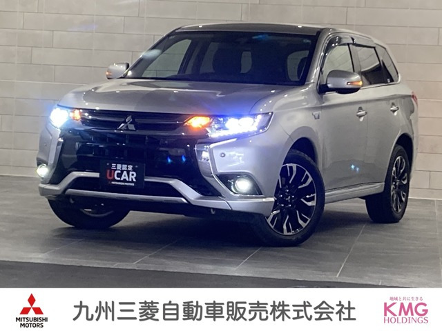 アウトランダーPHEV2.0 G ナビパッケージ 4WD