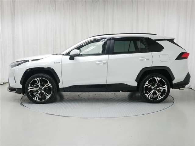 RAV42.5 プラグインハイブリッド Z E-Four 4WD
