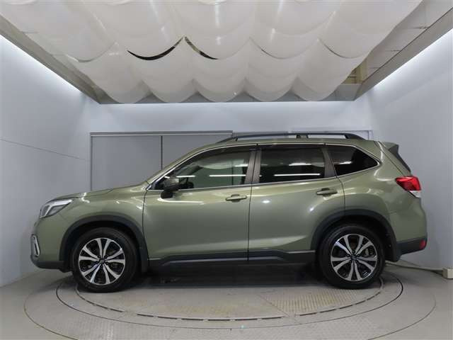 フォレスター2.5 プレミアム 4WD