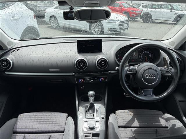 A3スポーツバック1.8 TFSI クワトロ 4WD