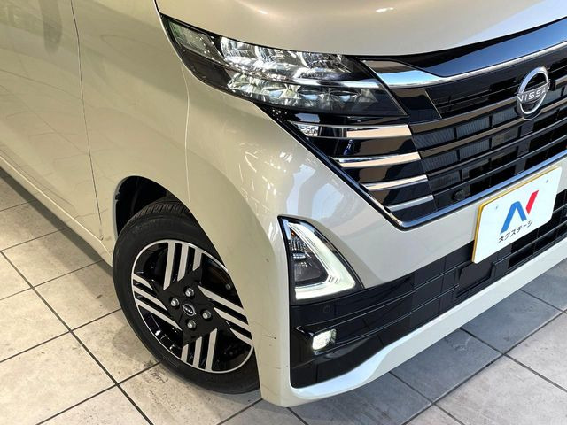 �yLED�w�b�h���C�g�z���V����ԑ��s�����ǍD�Ȏ��E���m�ۂ����S���ĉ^�]�ł��鍂�P�xLED�w�b�h���C�g�𑕔�!�_�����x�������A����d�͂��}�����Ă��܂��B
