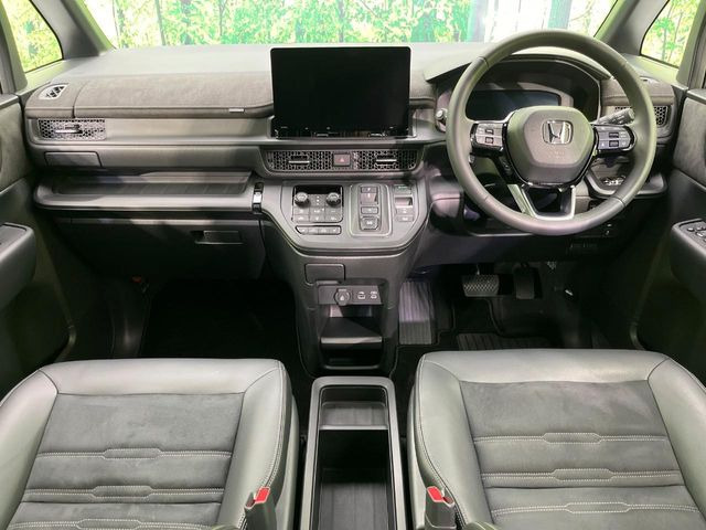 ステップワゴン2.0 e:HEV スパーダ プレミアムライン