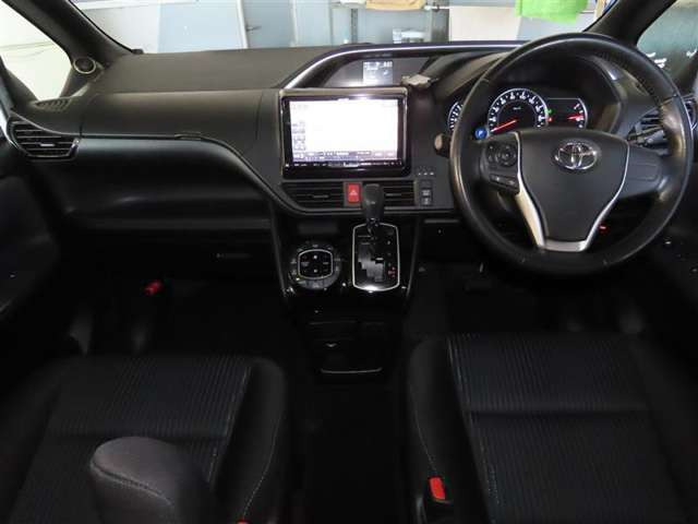 ヴォクシー2.0 ZS 煌II