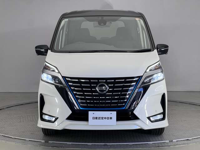 セレナ1.2 e-POWER ハイウェイスターV