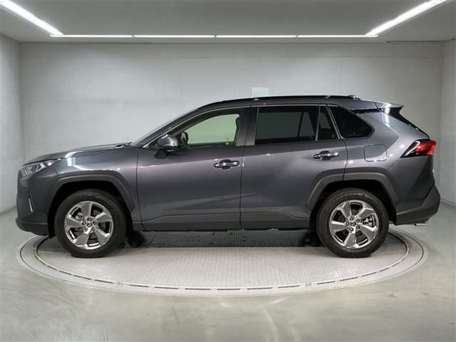 RAV42.5 ハイブリッド G E-Four 4WD