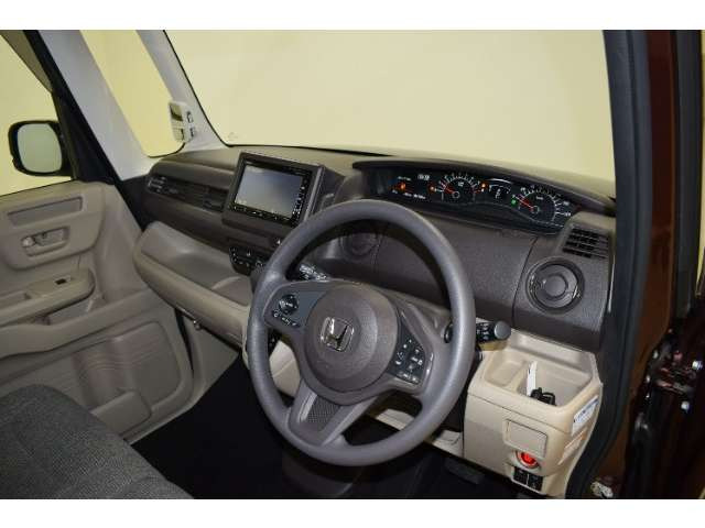 N-BOXG ホンダセンシング 4WD