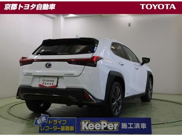 UX250h Fスポーツ